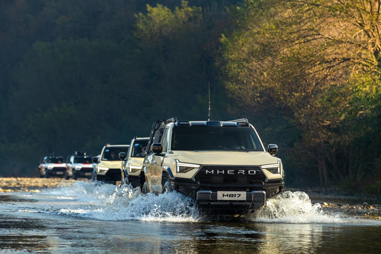 17 Hero版原厂改装野出你的专属范儿冰球突破爆百万大奖拒绝汽配风！猛士M8(图4)